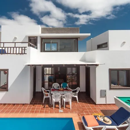 Julianne 3 * Πουέρτο Ντελ Κάρμεν