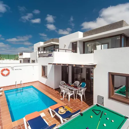Julianne 3 Villa Puerto del Carmen (Lanzarote)