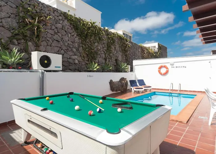 Julianne 3 Puerto del Carmen (Lanzarote)