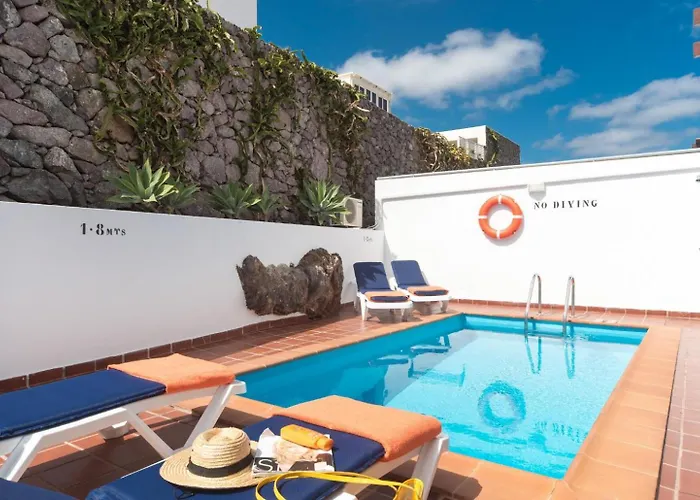 Julianne 3 Villa Puerto del Carmen (Lanzarote)